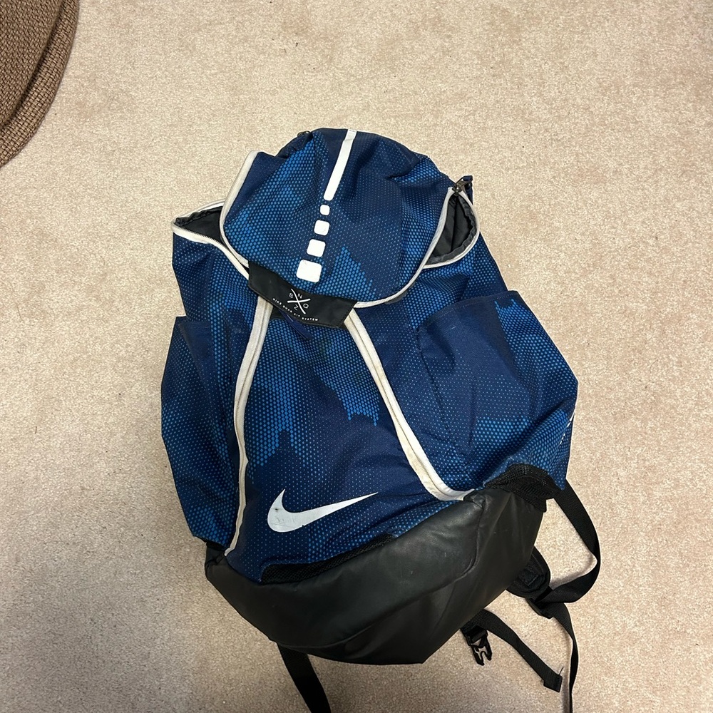 Nike Men's Backpack in Blue and Black